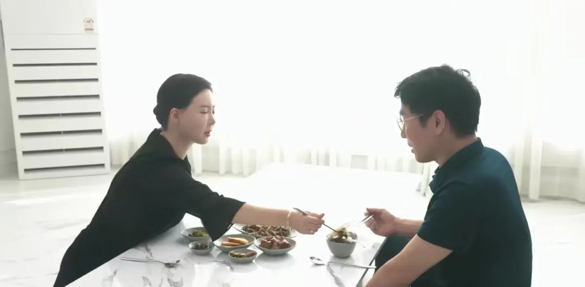 震撼上线！韩国电影《50岁继母的诱惑》金敏喜主演无删减超清完整版免费观看 - 4K修复画质中文字幕纯净无广告，《50岁继母的诱惑》中文版资源独家放送