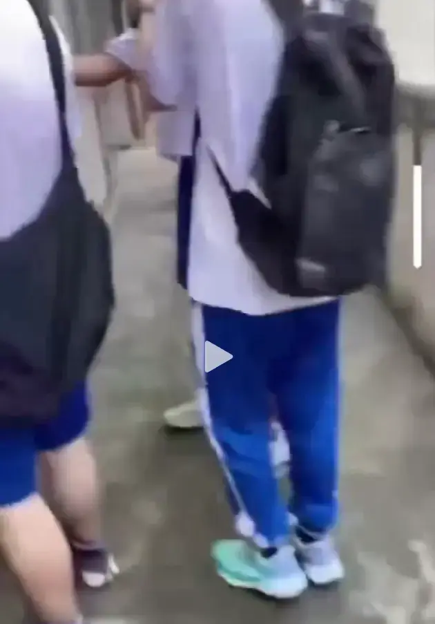 《大昌市第七中学鬼敲门》完整未删减免费在线观看-大昌市第七中学校园恐怖实录！