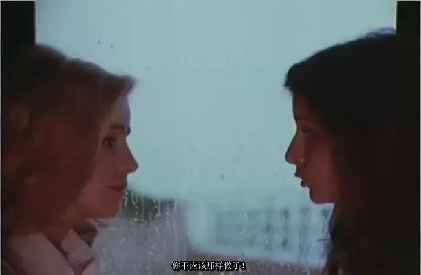 免费在线观看瑞典电影《莫莉》，剧情片《Molly》HD中字无删减，《莫莉》全片高清畅享-影视资源网