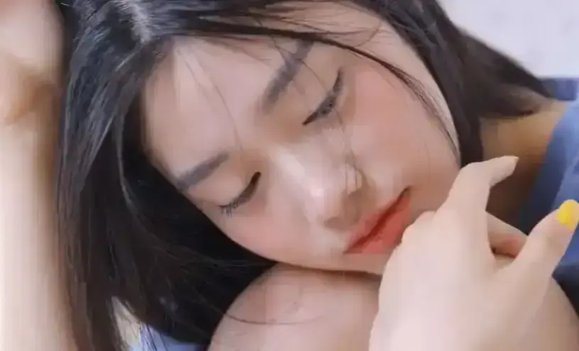 《美丽小蜜桃》未删减版HD中字高清-免费在线观看《美丽小蜜桃》高清完整版无广告-星辰影院