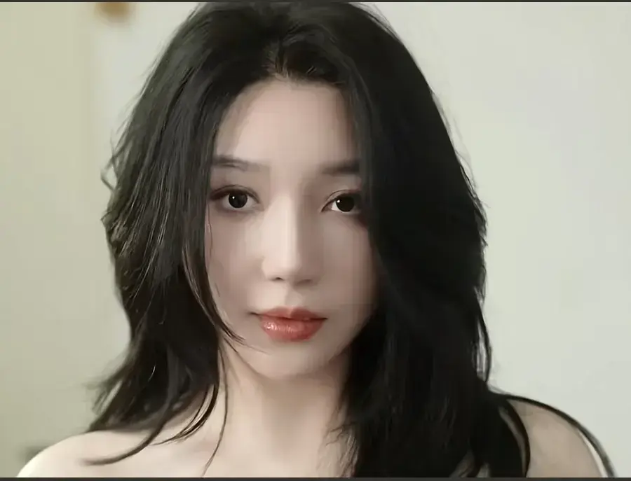 Eliy短剧《教母三人行》1080P高清无删减免费在线观看_全集抢先看_《教母三人行》eily教母三部曲流畅播放_星辰影院
