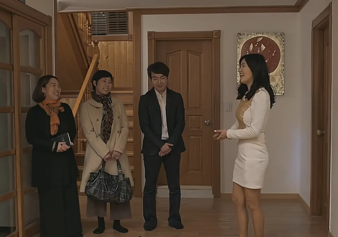 李恩美主演《妈妈将儿子托付给闺蜜》-全集未删减超清版-无广告去片头-李恩美《妈妈将儿子托付给闺蜜》手机电视追剧不卡顿