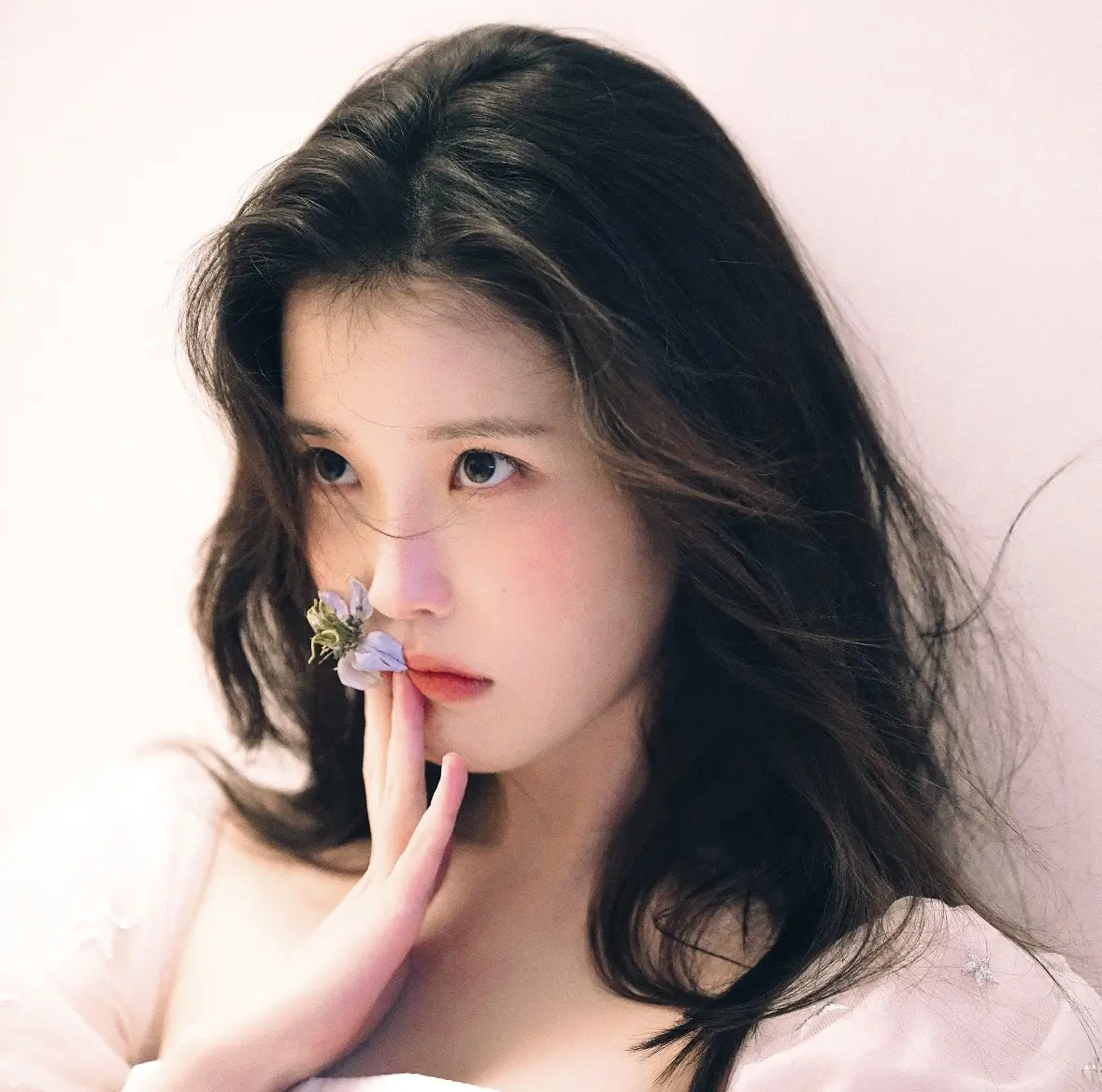 《唐山一拖三公公事件》来袭，现场画面震撼曝光，对话细节深度剖析，一镜到底流畅播放唐山一拖三公公事件！